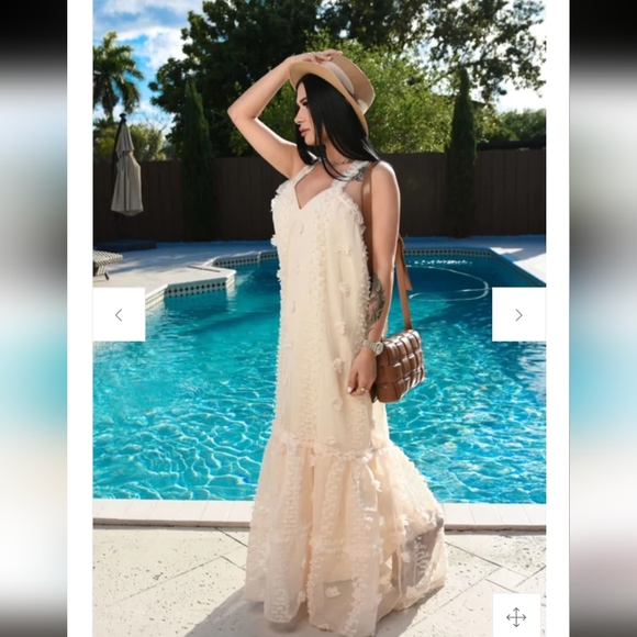 NWT BOHEMIAN BEACH VACATION RESORT LONG POM POM MAXI DRESS SIZE: SMALL-LARGE - Picture 5 of 16